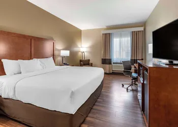 Comfort Inn Crawfordsville hotel thumbnail 8
