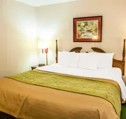 Quality Inn & Suites Lebanon I-65 hotel detail image 7