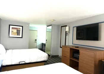 AmericInn by Wyndham Frankfort IN hotel thumbnail 8