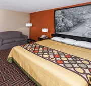 Super 8 by Wyndham Rochester hotel detail image 7