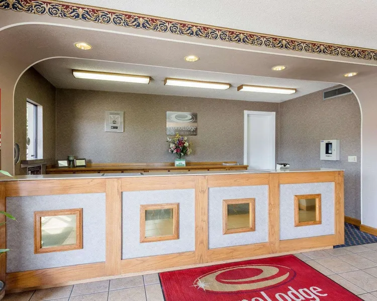 Econo Lodge Grenada hotel detail image 2