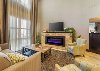 Best Western New Albany hotel thumbnail 2