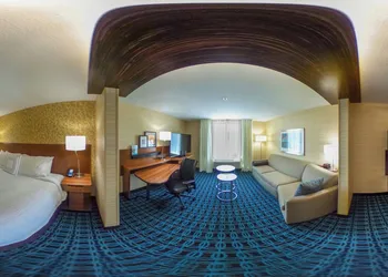 Fairfield Inn and Suites by Marriott Batesville hotel thumbnail 6