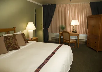 Southeast Resort hotel thumbnail 3