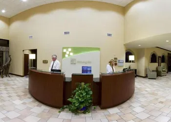 Holiday Inn Quincy East by IHG hotel thumbnail 2