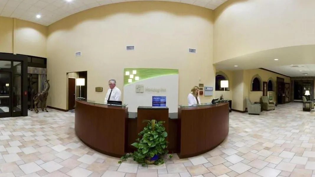 Holiday Inn Quincy East by IHG hotel detail image 2