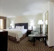 Holiday Inn Quincy East by IHG hotel detail image 4