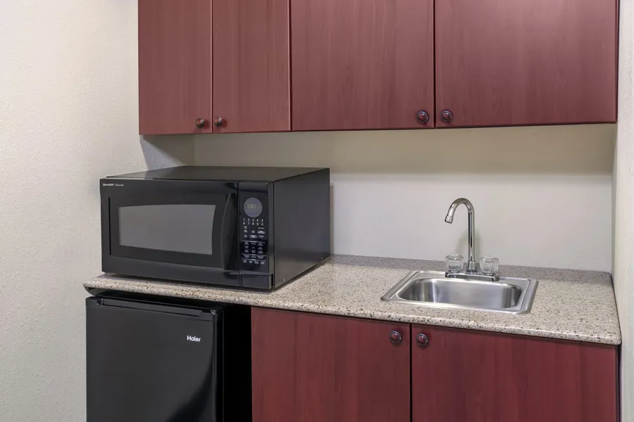 Holiday Inn Quincy East by IHG hotel detail image 6