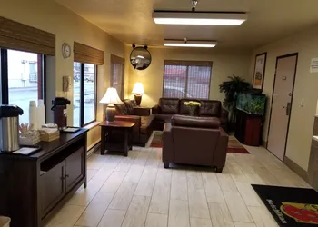Super 8 by Wyndham Ketchikan hotel thumbnail 2