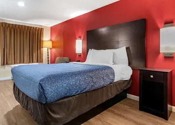 Econo Lodge Oxford near Choccolocco Park hotel thumbnail 5