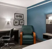 La Quinta Inn by Wyndham Victoria hotel detail image 5