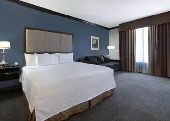 Hampton Inn Victoria hotel thumbnail 7