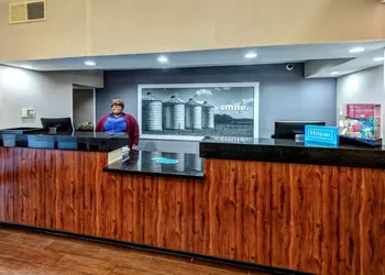 Hampton Inn Batesville hotel thumbnail 2
