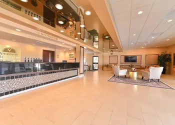 Americas Best Value Inn & Suites Victoria hotel thumbnail 2