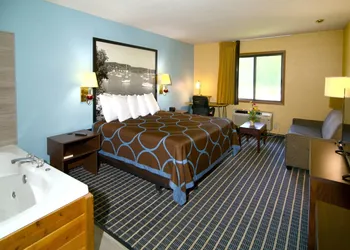 Super 8 by Wyndham Red Wing hotel thumbnail 7