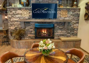 Gold Miners Inn Grass Valley, an Ascend Collection Hotel hotel thumbnail 2