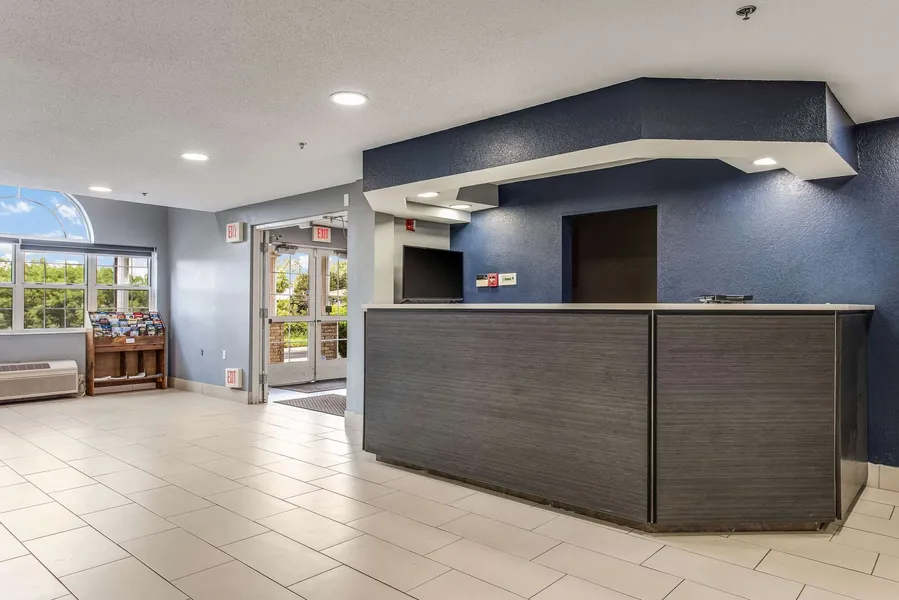 Quality Inn Owatonna Near Medical Center hotel detail image 2