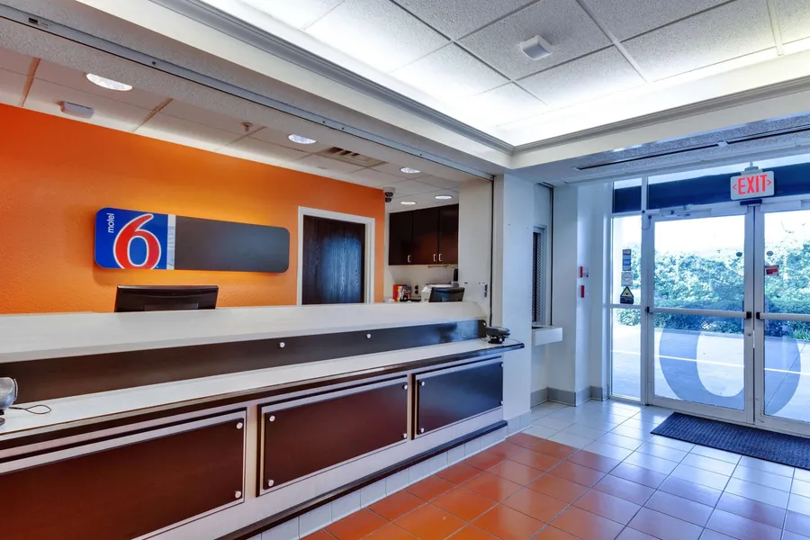 Motel 6 Lewisville, TX - Dallas hotel detail image 2