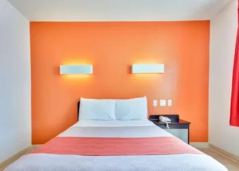 Motel 6 Lewisville, TX - Dallas hotel thumbnail 8