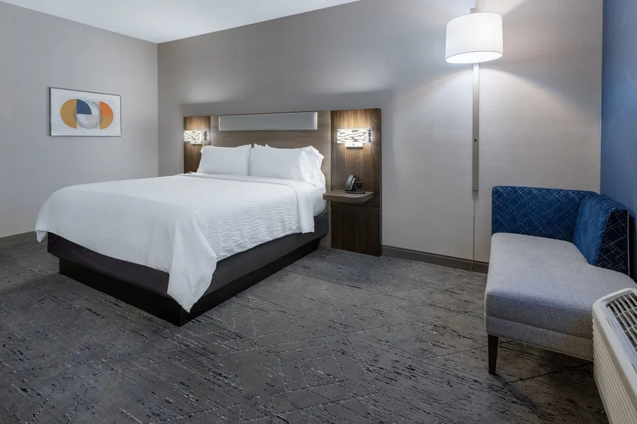 Holiday Inn Express & Suites Center Township by IHG hotel detail image 2