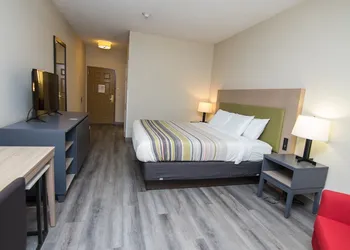 Country Inn & Suites by Radisson, Lehighton (Jim Thorpe), PA hotel thumbnail 4