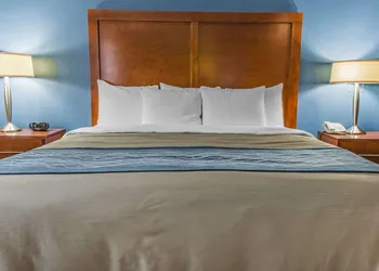 Quality Inn Belle Vernon hotel thumbnail 7