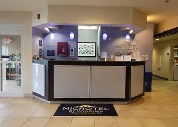 Microtel Inn & Suites by Wyndham Waynesburg hotel thumbnail 3