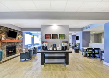 Hampton Inn Sayre hotel thumbnail 2