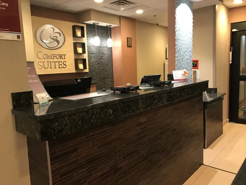 Comfort Suites Monaca hotel detail image 6
