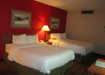 Salina Ambassador Hotel and Conference Center hotel thumbnail 5