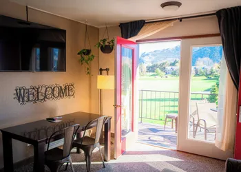 Mountain View Lodge and Resort hotel thumbnail 3