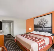 Super 8 by Wyndham Dandridge hotel detail image 7
