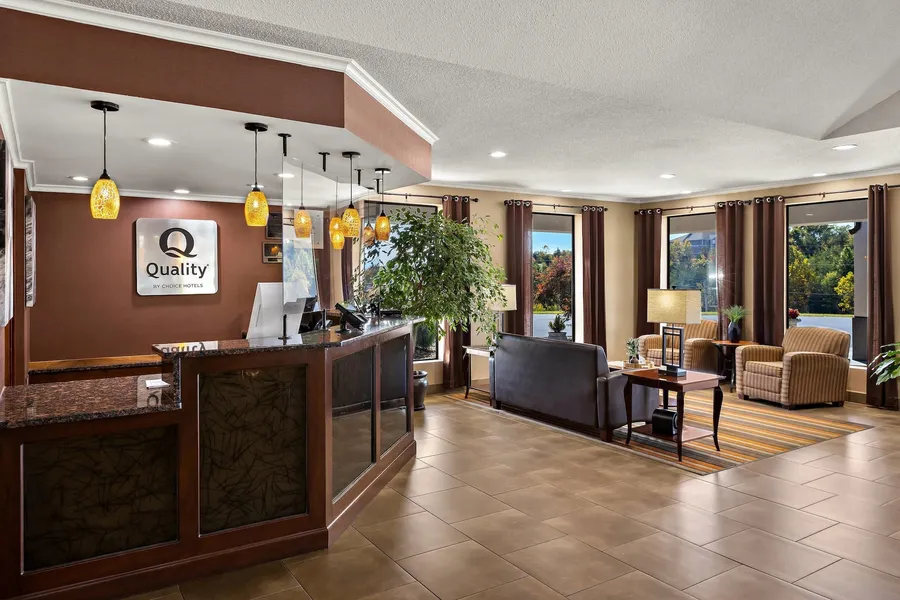 Quality Inn Dandridge hotel detail image 6