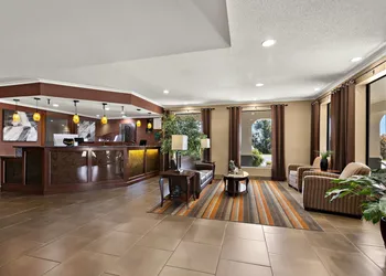 Quality Inn Dandridge hotel thumbnail 5