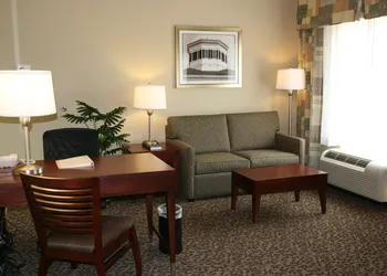 Hampton Inn & Suites West Point hotel thumbnail 3
