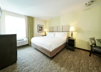 Candlewood Suites Columbus-Northeast by IHG hotel thumbnail 5