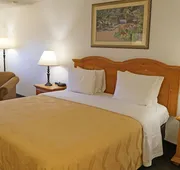 Quality Inn Near Fort Hunter Liggett hotel detail image 3