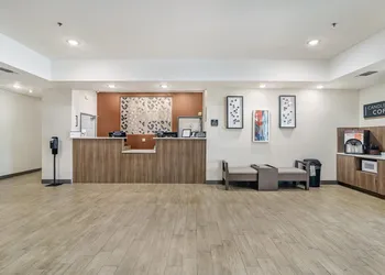 Candlewood Suites Longview by IHG hotel thumbnail 2