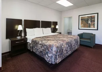 Knights Inn Longview hotel thumbnail 5