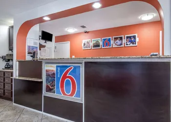 Motel 6 Marshall, TX hotel thumbnail 4