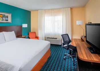 Fairfield Inn & Suites Chicago Tinley Park hotel thumbnail 5
