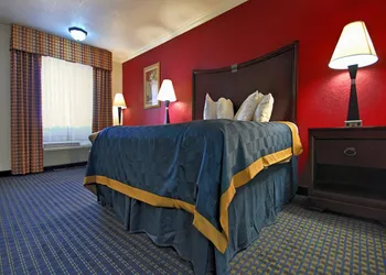 Americas Best Value Inn Kingsville hotel thumbnail 8