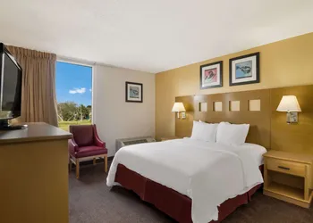 Quality Inn Alice hotel thumbnail 5