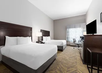 La Quinta Inn & Suites by Wyndham-Brookshire-West Katy hotel thumbnail 6