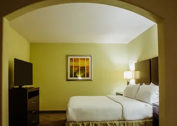 Holiday Inn Express & Suites Waller - Prairie View by IHG hotel thumbnail 7
