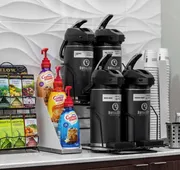 La Quinta Inn & Suites by Wyndham Raymondville hotel detail image 7