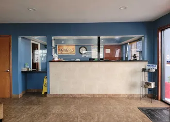 Texas Inn & Suites Raymondville hotel thumbnail 2
