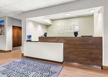 Hampton Inn Florence Midtown near University of North Alabama hotel thumbnail 5