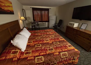 Tower 64 Motel & RV Park hotel thumbnail 5