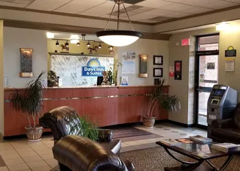 Days Inn & Suites by Wyndham Trinidad hotel thumbnail 5